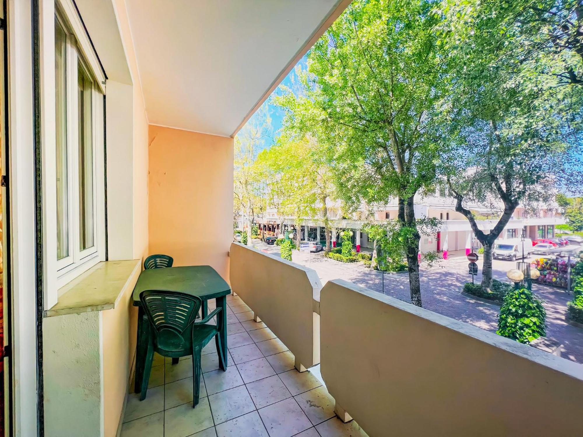 Residence Bussola Μπιμπιόνε Εξωτερικό φωτογραφία